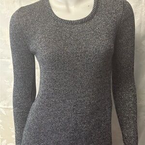 Vintage Eccobay Silver Crew Neck Sweater with Ribbed Texture